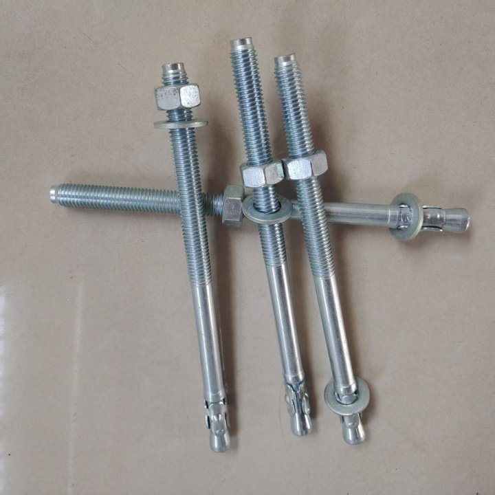 Vidalı Ankraj Cıvatası (M12*80)