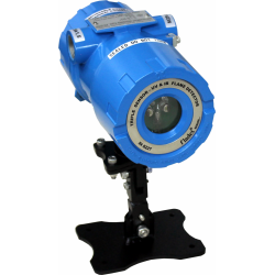 Triple Sensor Flame Detector with High Sensitivity Selection and Air Purging Provision.